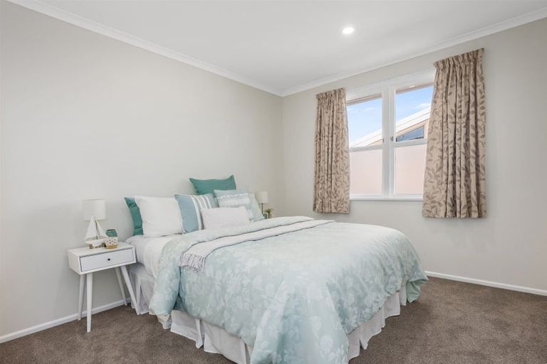 Photo of property in 27 Herewini Street, Titahi Bay, Porirua, 5022