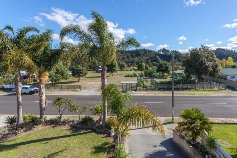 Photo of property in 131 Mayfair Avenue, Whangamata, 3620