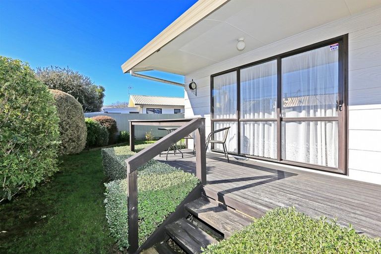 Photo of property in 4/611 Matai Street, Raureka, Hastings, 4120