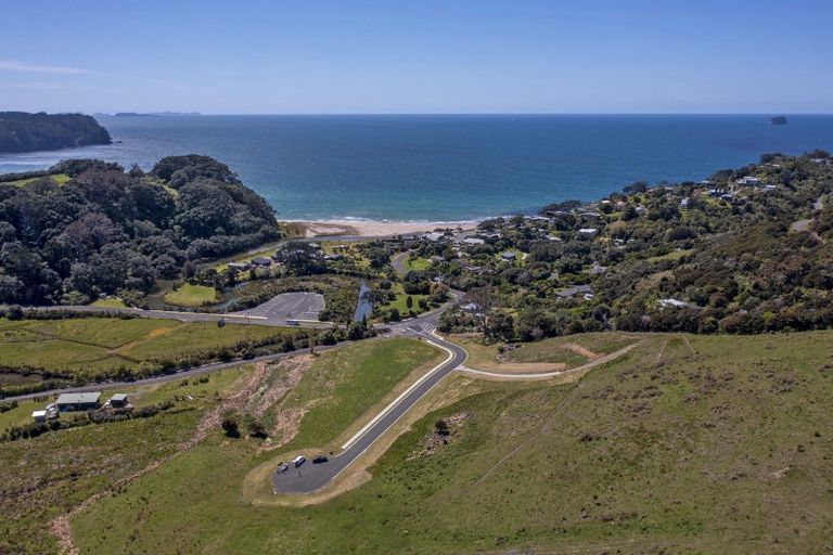 Photo of property in 5 Te Puia Place, Hot Water Beach, 3591