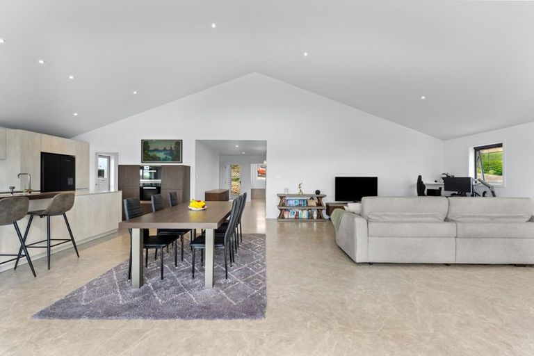 Photo of property in 1498 Oneriri Road, Kaiwaka, 0573