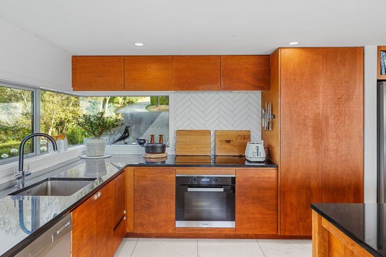 Photo of property in 104 Panorama Road, Clifton, Christchurch, 8081