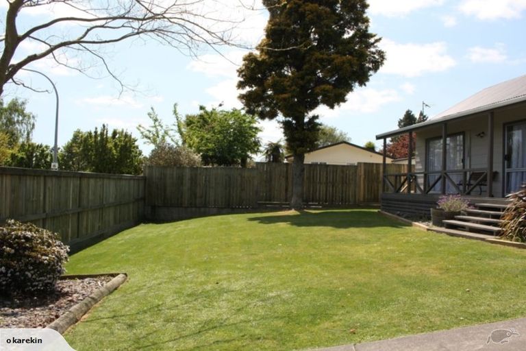 Photo of property in 3 Dickens Street, Owhata, Rotorua, 3010