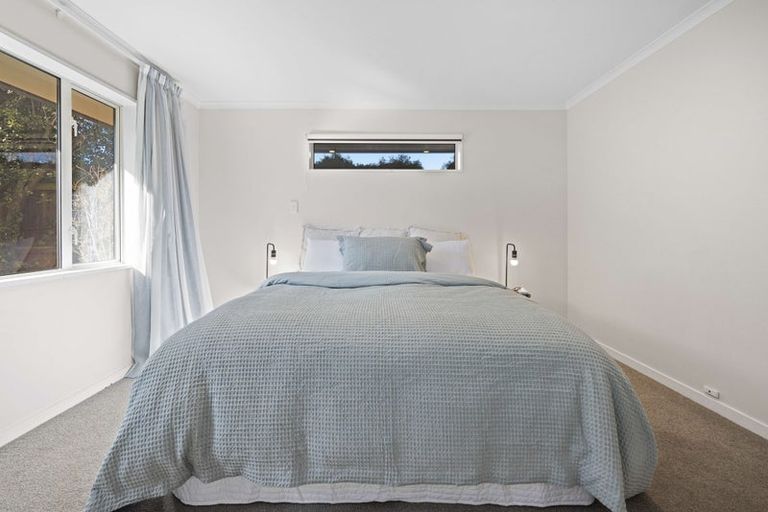 Photo of property in 408a Memorial Avenue, Burnside, Christchurch, 8053