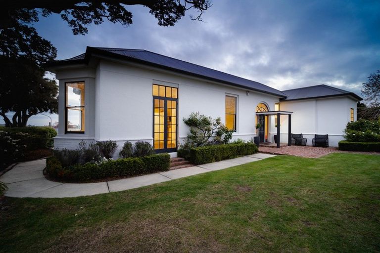 Photo of property in 72 Mailer Street, Mornington, Dunedin, 9011