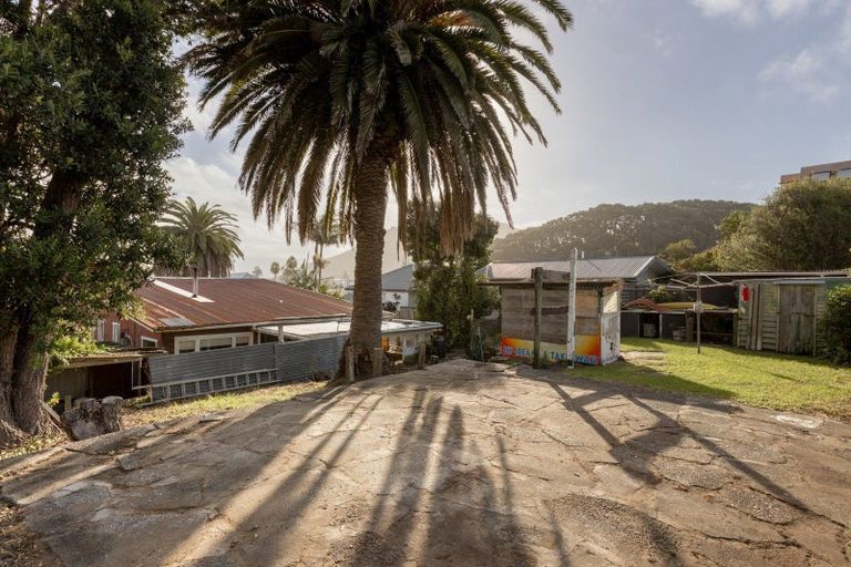 Photo of property in 11 May Street, Mount Maunganui, 3116