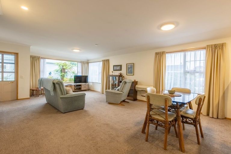 Photo of property in Balmoral Park, 32/31 Eastbourne Street, Caversham, Dunedin, 9012