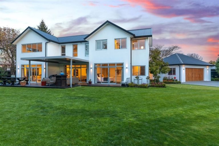 Photo of property in 40a Idris Road, Fendalton, Christchurch, 8052