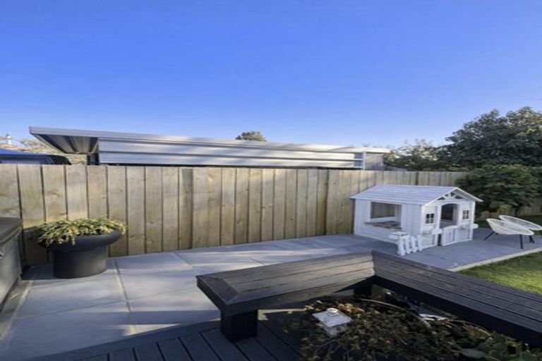 Photo of property in 13 Chester Street, Waverley, 4510