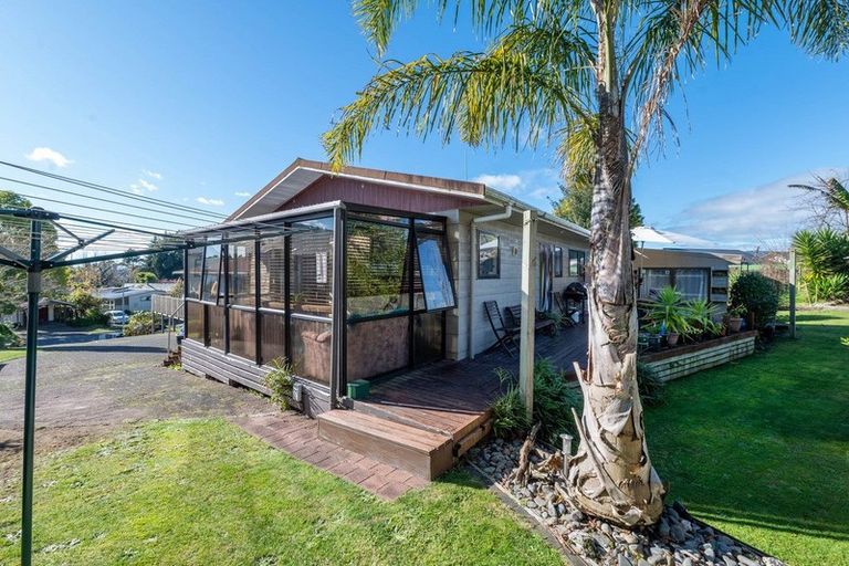 Photo of property in 15b Buchanan Place, Sunnybrook, Rotorua, 3015