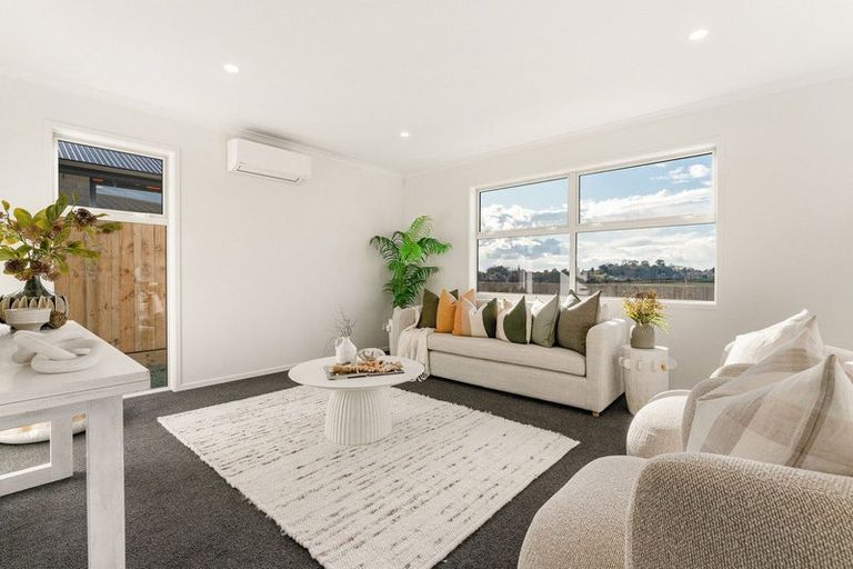 Photo of property in 17b Cowell Crescent, Pyes Pa, Tauranga, 3112