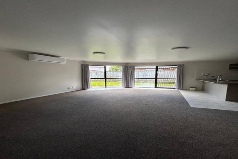 Photo of property in 137 Cyril French Drive, Flat Bush, Auckland, 2016