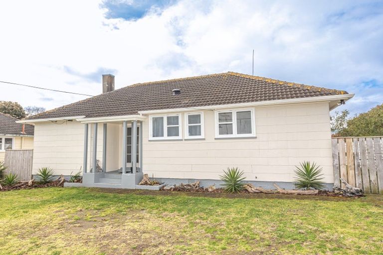 Photo of property in 32 Akatea Street, Gonville, Whanganui, 4501