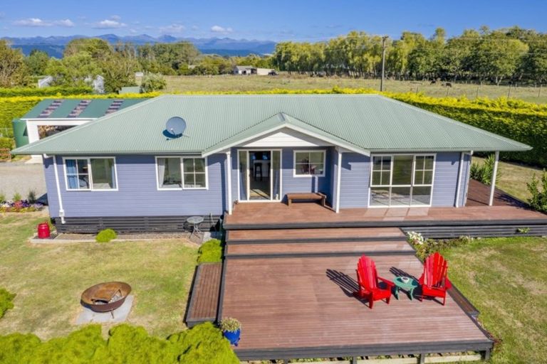 Photo of property in 87 Te Whanga Road, Levin, 5572