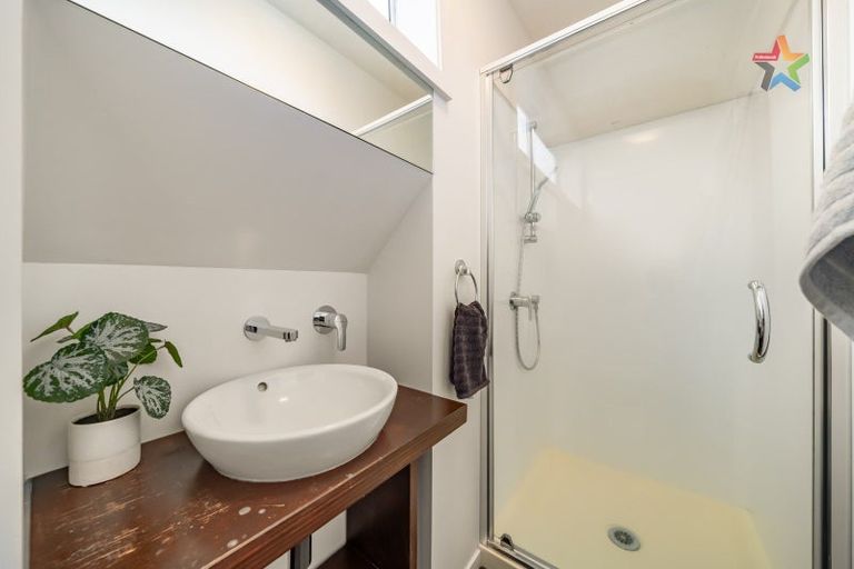 Photo of property in 1/366a Waiwhetu Road, Fairfield, Lower Hutt, 5011