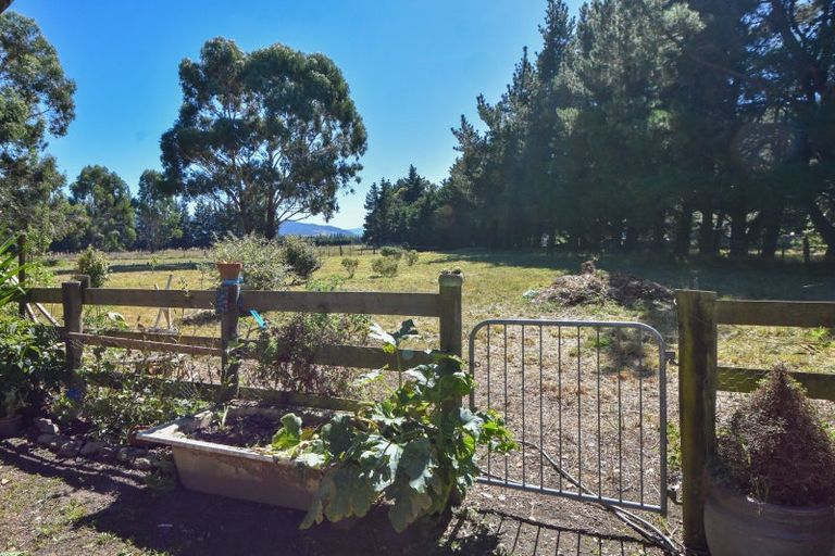 Photo of property in 45 Moroa Road, Tauwharenikau, 5771