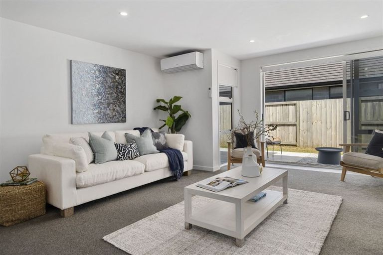 Photo of property in 42 Te Kio Crescent, Papamoa Beach, Papamoa, 3118