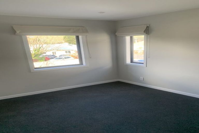 Photo of property in 19 Ron Deal Way, Epuni, Lower Hutt, 5011