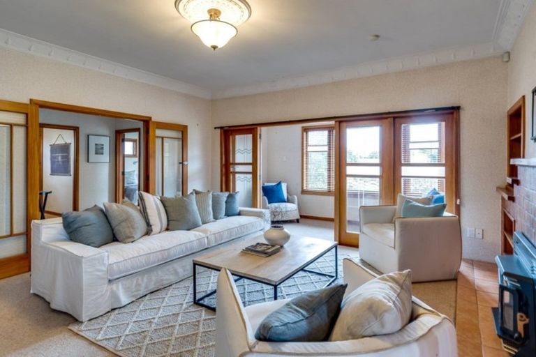 Photo of property in Herrick Bed & Breakfast, 6 Herrick Street, Marewa, Napier, 4110