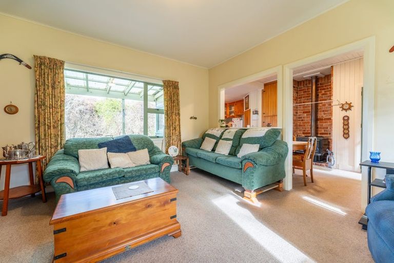 Photo of property in 284 Broad Gully Road, Morven, Waimate, 7979