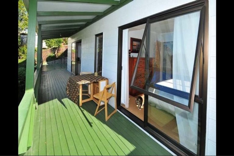 Photo of property in 251 Sunset Road, Sunnynook, Auckland, 0632