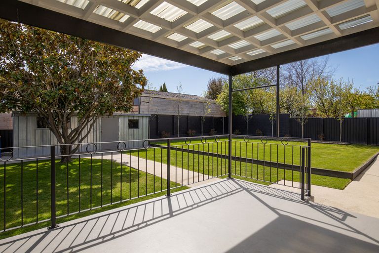 Photo of property in 22 Eureka Street, Alexandra, 9320