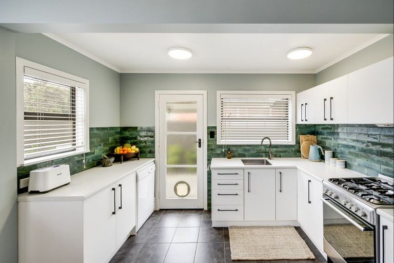 Photo of property in 11 Lever Street, Ahuriri, Napier, 4110