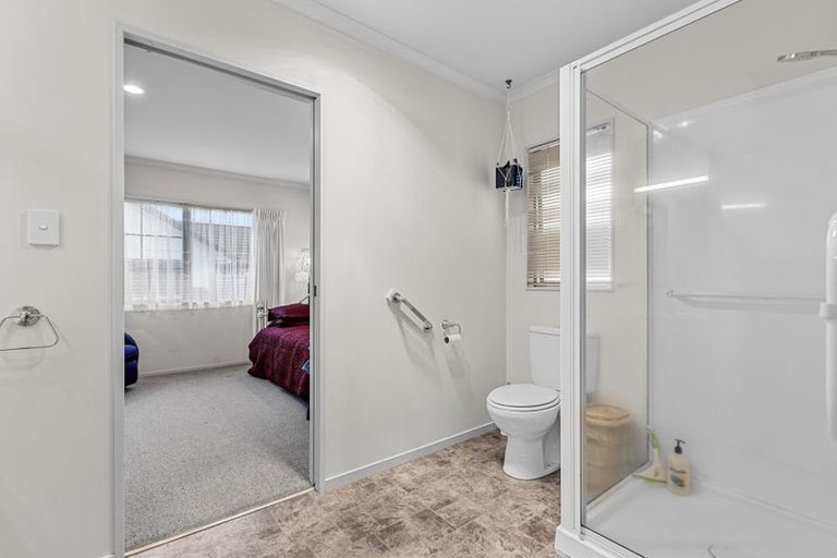 Photo of property in Orange Grove Village, 2/22 Pyes Pa Road, Pyes Pa, Tauranga, 3112