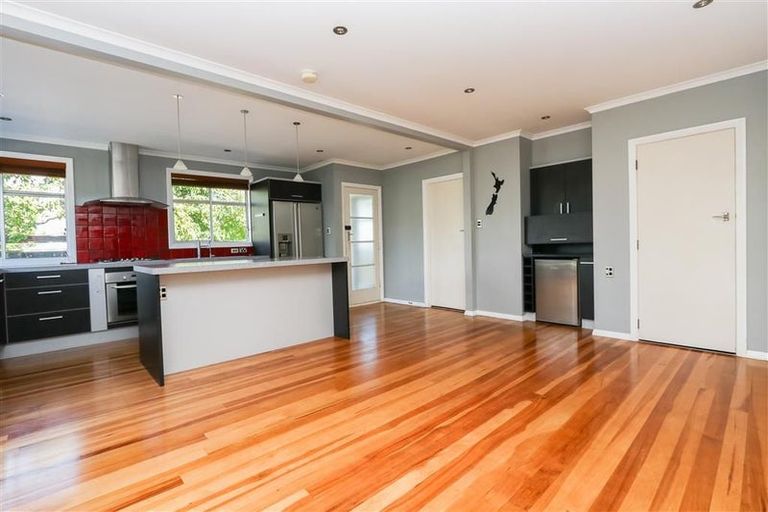 Photo of property in 33 Byron Street, Leamington, Cambridge, 3432