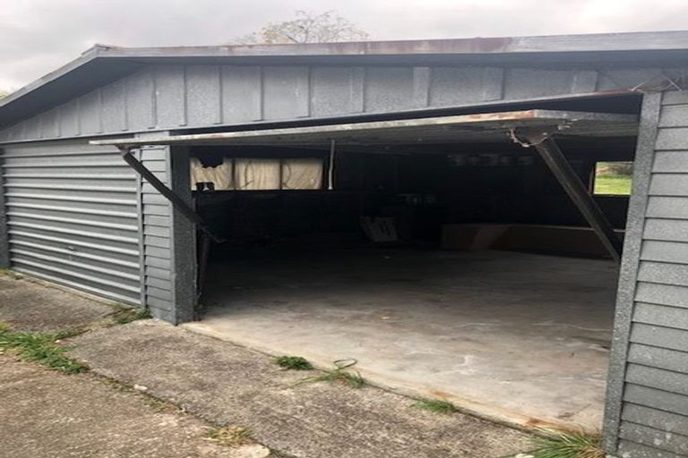 Photo of property in 21 Peel Place, Wainuiomata, Lower Hutt, 5014