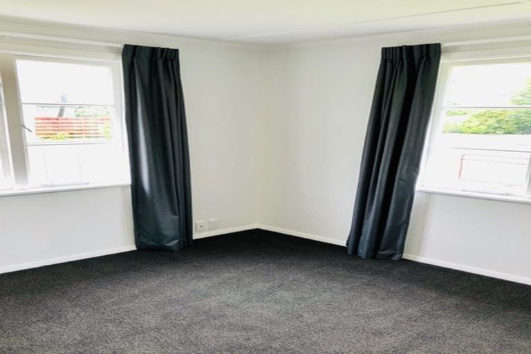 Photo of property in 24 Rainey Grove, Taita, Lower Hutt, 5011