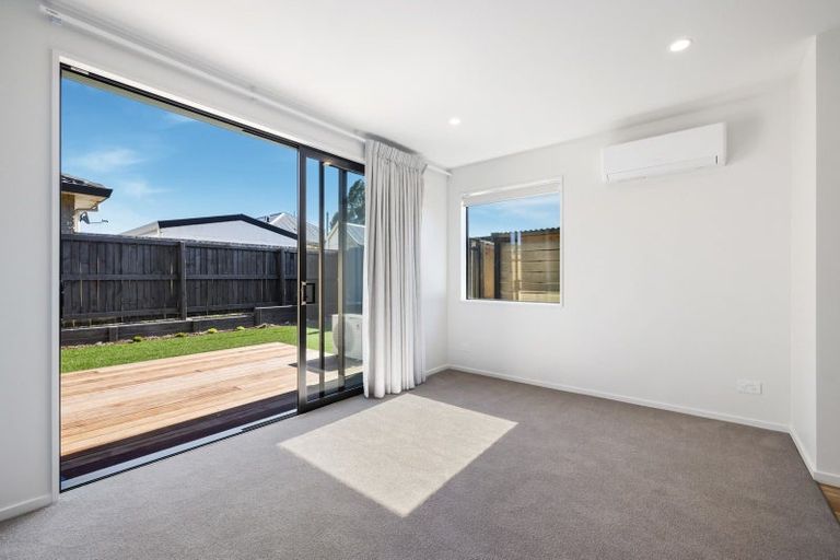 Photo of property in 8/9 Marcroft Street, Woolston, Christchurch, 8062