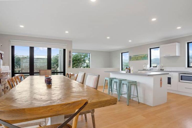 Photo of property in 292b Seaforth Road, Waihi Beach, 3611