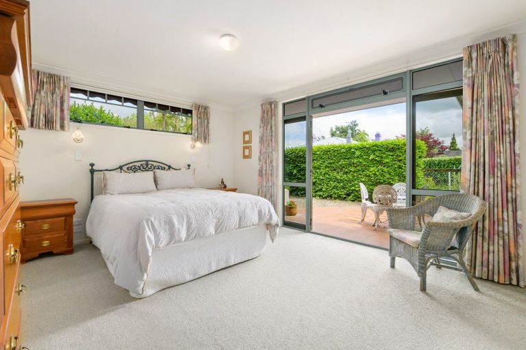 Photo of property in 12 Bryce Street, Cambridge, 3434