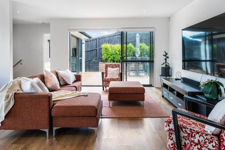 Photo of property in 116 Lisle Farm Drive, Pukekohe, 2120