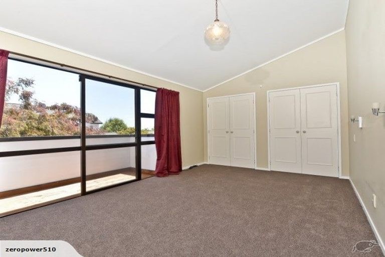 Photo of property in 19 Nielsen Gardens, Rototuna, Hamilton, 3210