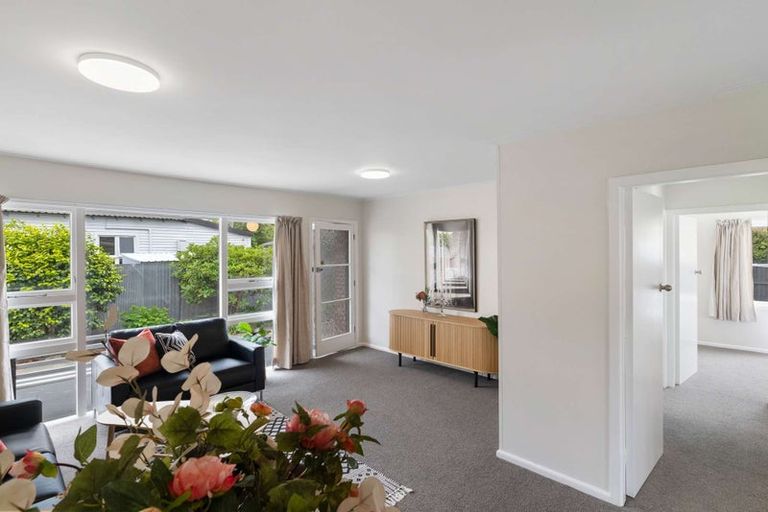 Photo of property in 2/472 Greers Road, Bishopdale, Christchurch, 8053