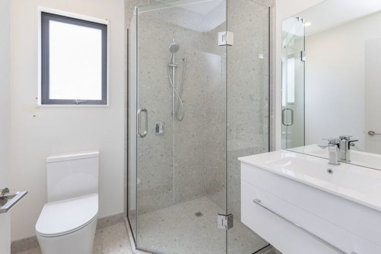 Photo of property in 1/220 Geraldine Street, Edgeware, Christchurch, 8013