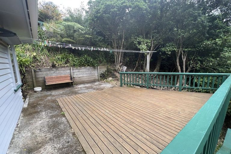 Photo of property in 20 Zetland Street, Highbury, Wellington, 6012