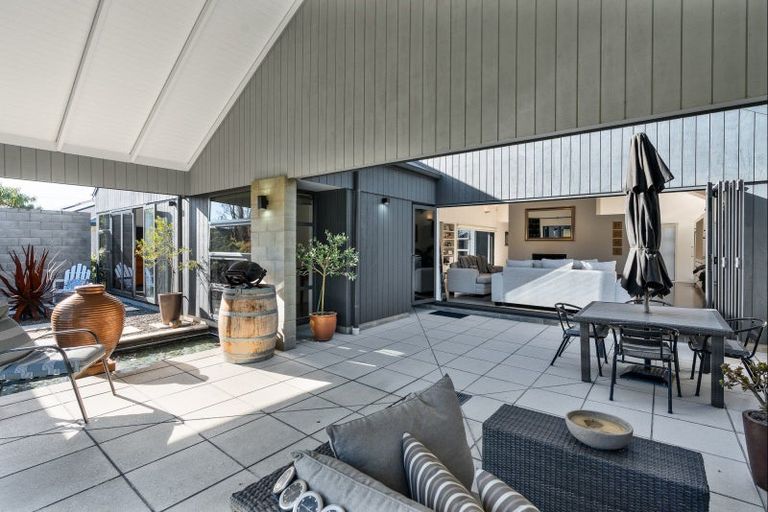 Photo of property in 4 West Street, Greytown, 5712