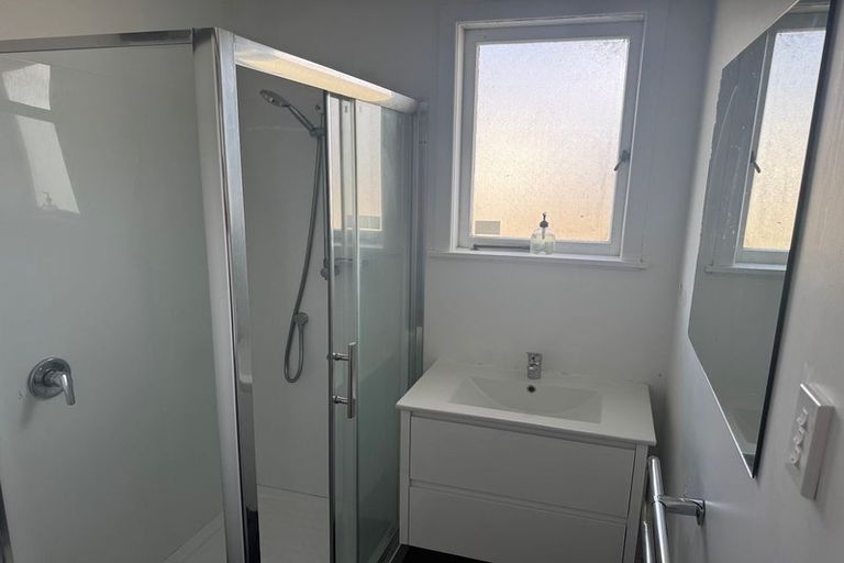 Photo of property in 277 Park Estate Road, Rosehill, Papakura, 2113