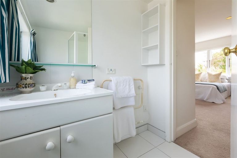 Photo of property in 43 Idris Road, Fendalton, Christchurch, 8052