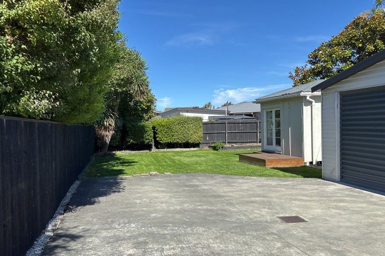 Photo of property in 40 Mcfaddens Road, St Albans, Christchurch, 8052