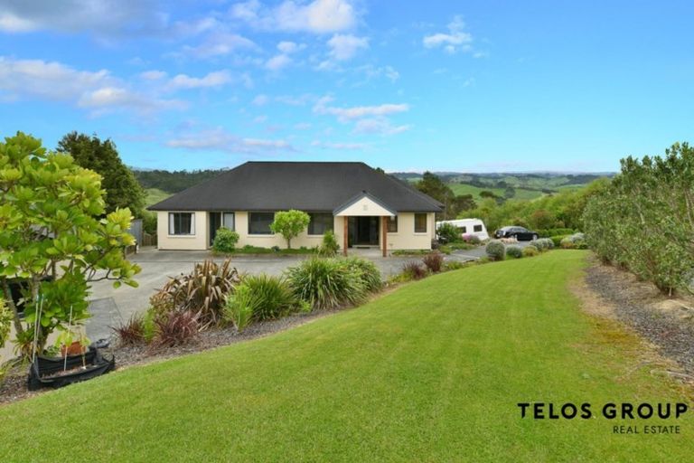 Photo of property in 206 Windmill Drive, Wainui, Silverdale, 0992
