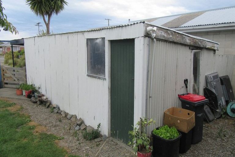 Photo of property in 10 Michael Street, Waimate, 7924
