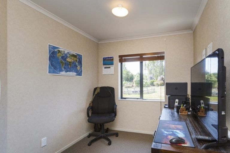 Photo of property in 73 Haggerty Street, Kimbolton, 4774