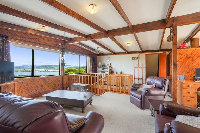 Photo of property in 72 West View Crescent, Onerahi, Whangarei, 0110