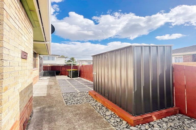Photo of property in 43 Mclean Avenue, Papatoetoe, Auckland, 2025