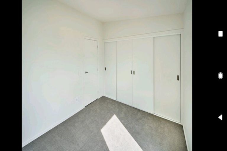 Photo of property in 15 Te Ara O Paetutu, Petone, Lower Hutt, 5012