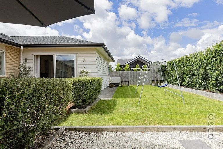 Photo of property in 14 Dinning Road, Riverhead, 0820